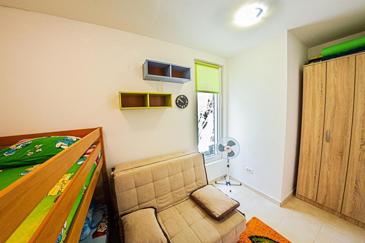 Apartment Superseaview Сутоморе Екстериор снимка