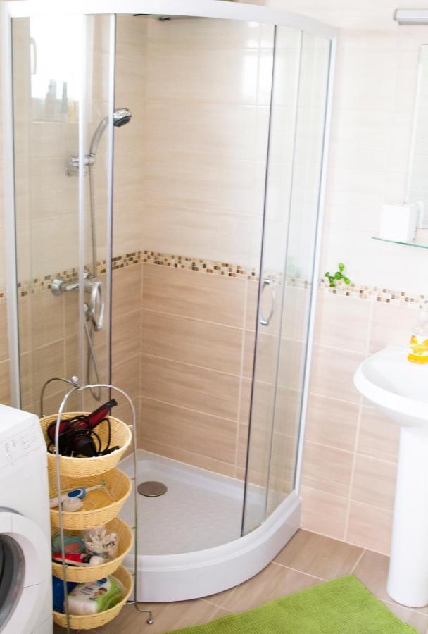 Apartment Superseaview Сутоморе Екстериор снимка