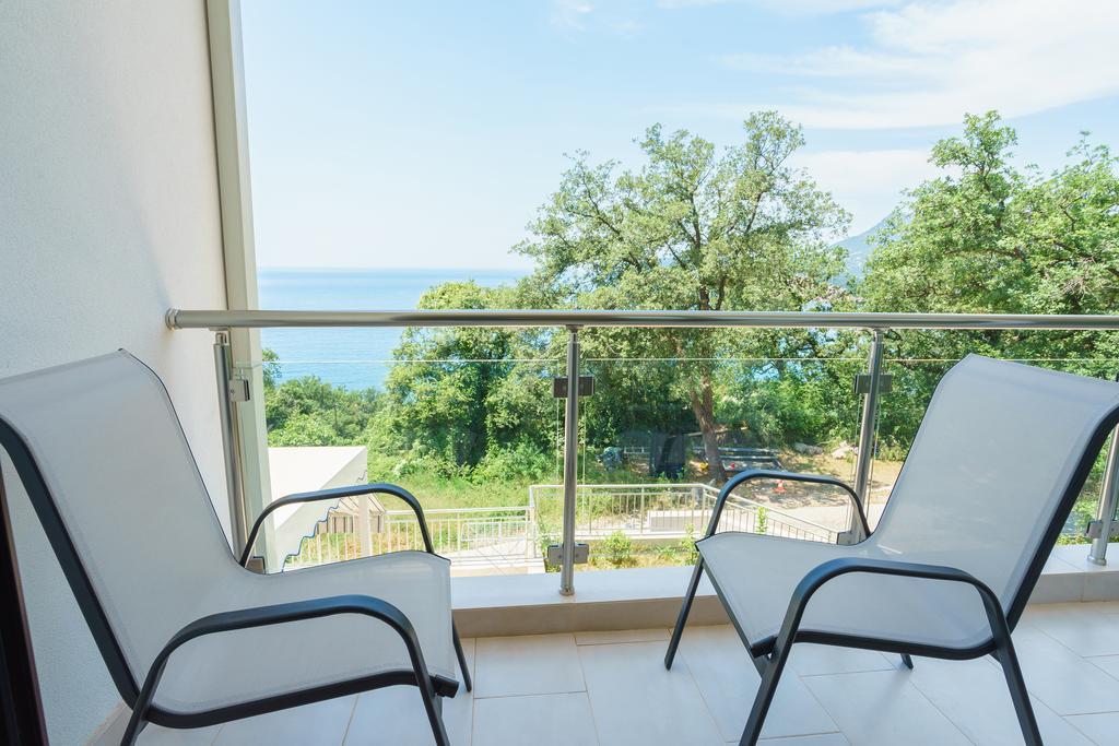 Apartment Superseaview Сутоморе Екстериор снимка